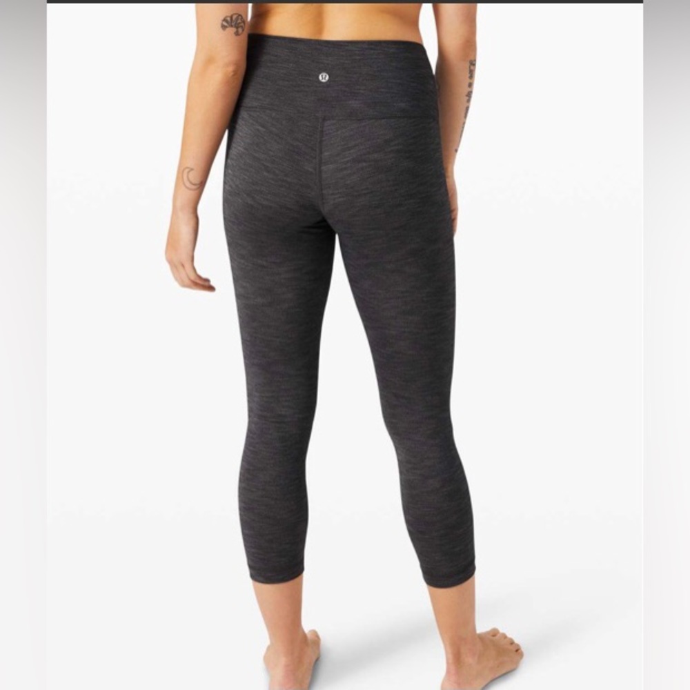 Lululemon athletica wunder under leggings 8 legging heathered black grey gray
